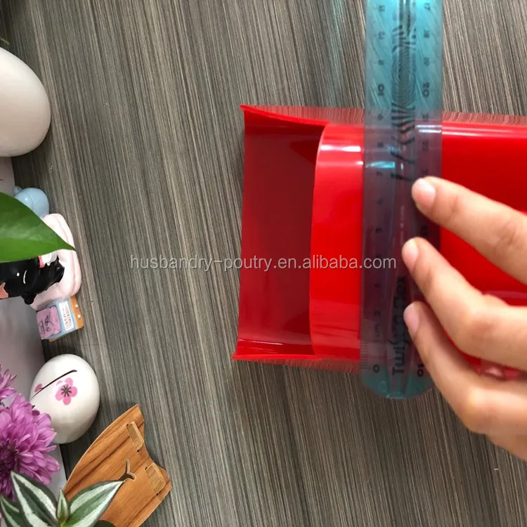 2 Quart  Horse Plastic Feed Scoop