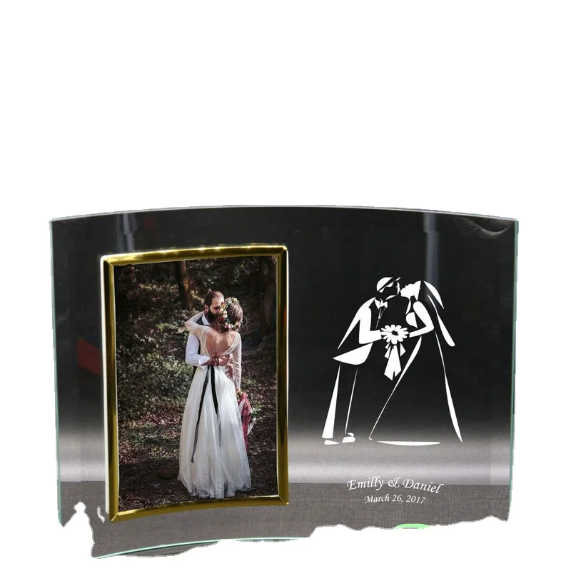 Bend Kissing Couple Engraved Transparent Glass Photo Frame