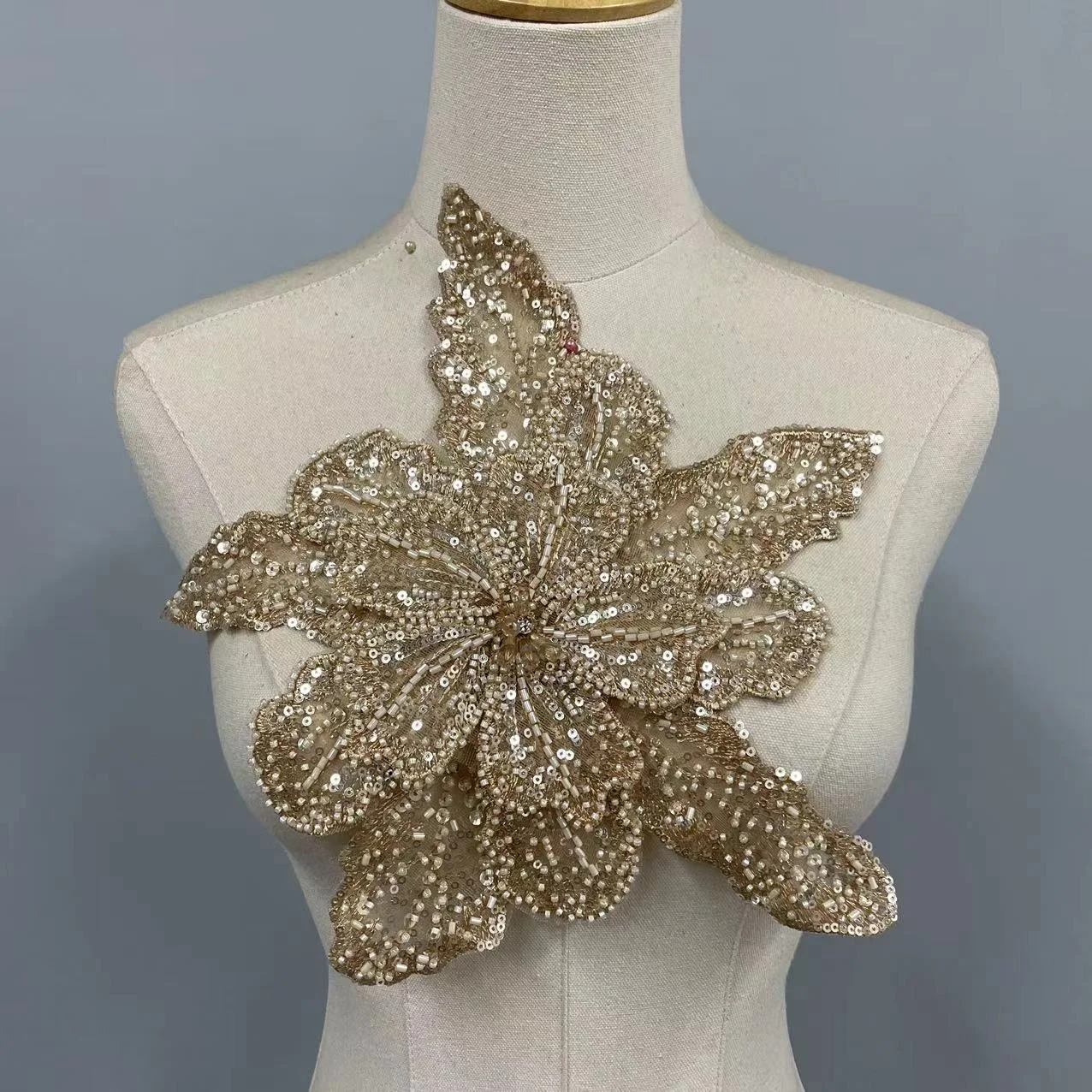 Handmade Sew On Crystal Rhinestones Pearl Beaded Sequin 3D Flower Patches For Garment Wedding Dress