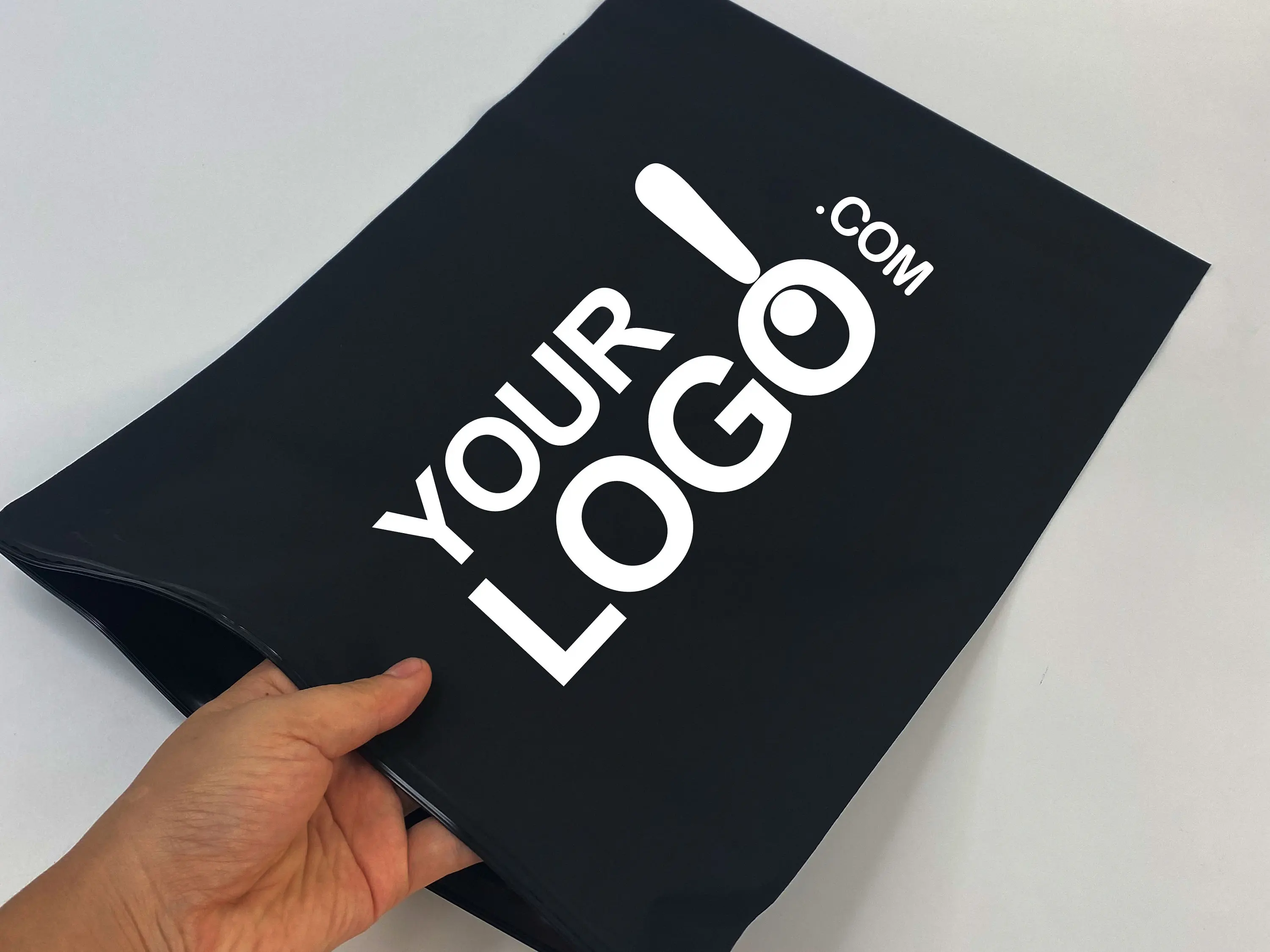 Customize Logo Plastic Package Eco Friendly Black CPE Frosted Ziplock Shipping Clothes Packaging Garment Clothing Zipper Bag