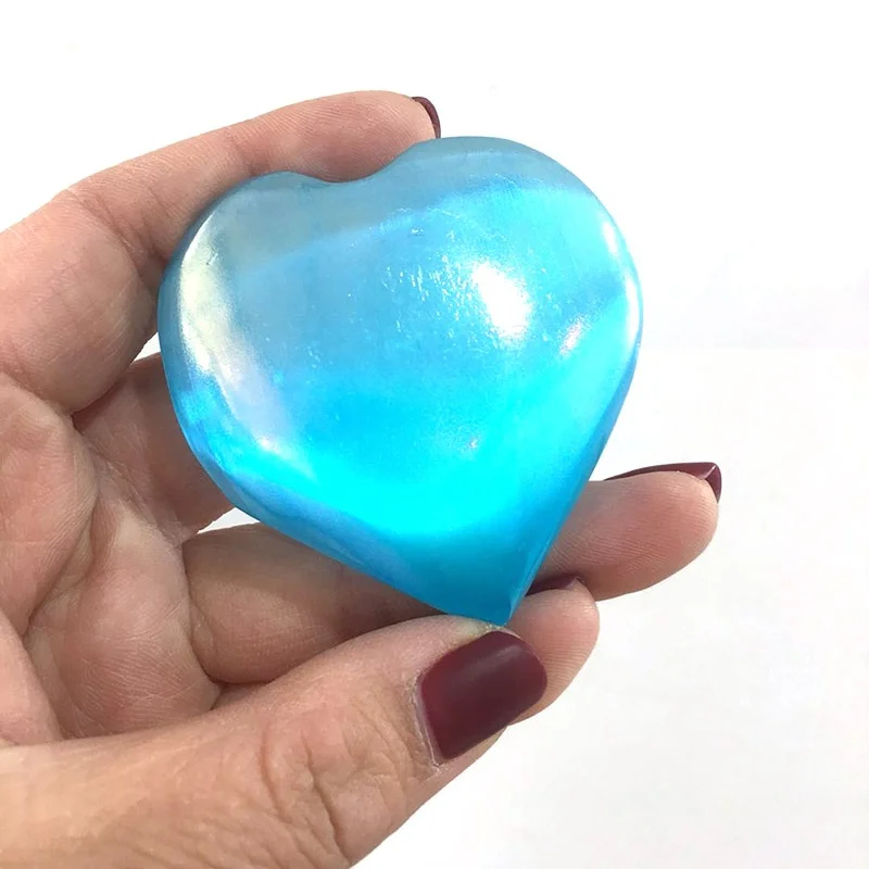 Wholesale natura 2inches Pink Aura White Selenite Heart Palms Healing Natural Angel Aura Quartz Palm Stone