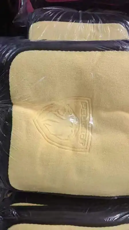 Custom 500gsm 600gsm 800gsm Microfiber Cleaning Cloth Car Absorbent Drying quick dry towels With Embossed Logo