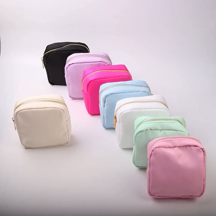 Trendy Solid Nylon Chenille DIY Patches Travel Cosmetic Bag With Varsity Letter Patches Alphabet Stoney Patch Bags Pouch Ladies