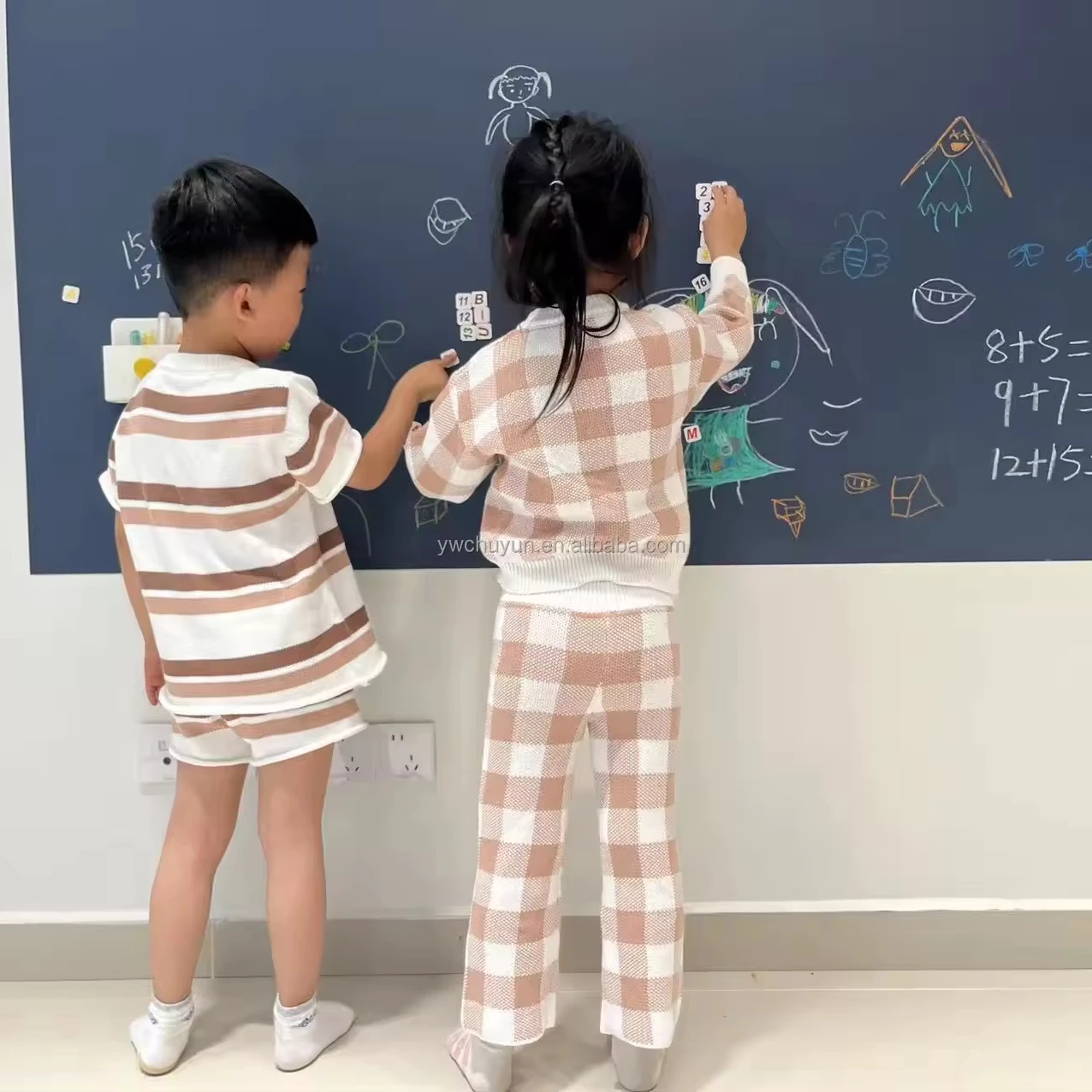 Cotton Yarn Checkers Winter Autumn Casual Lounge Suits Children Baby Knit Sweater Set