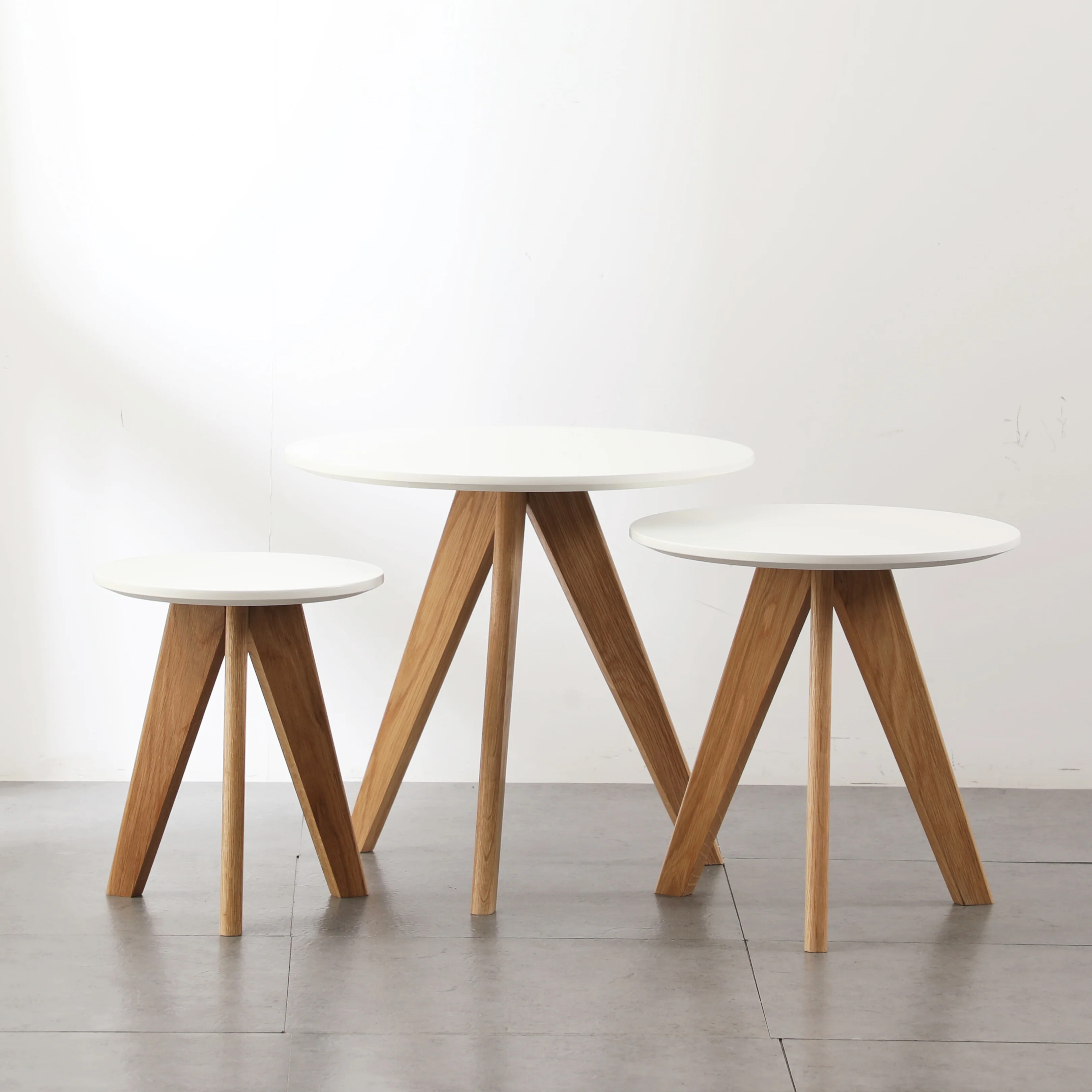 Mesa De Centro Para Sala Living Room Furniture Modern White Three Legs Wood Round MDF Top Side Coffee Table