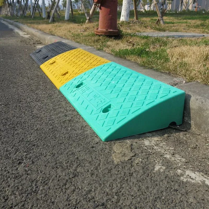 Лидер продаж практичная и стабильная панцирная рампа из ПЭ