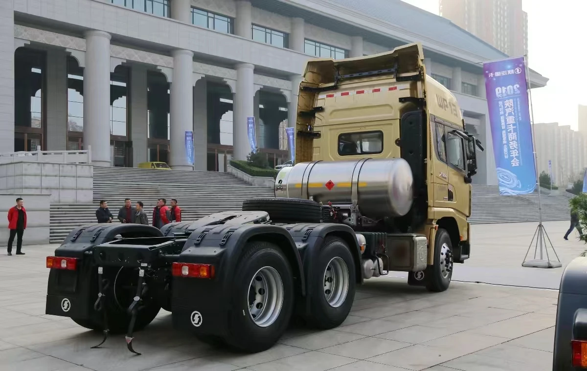 Shacman новый трактор M3000 заводская цена 6x4 380 л.с. Подержанный для продажи