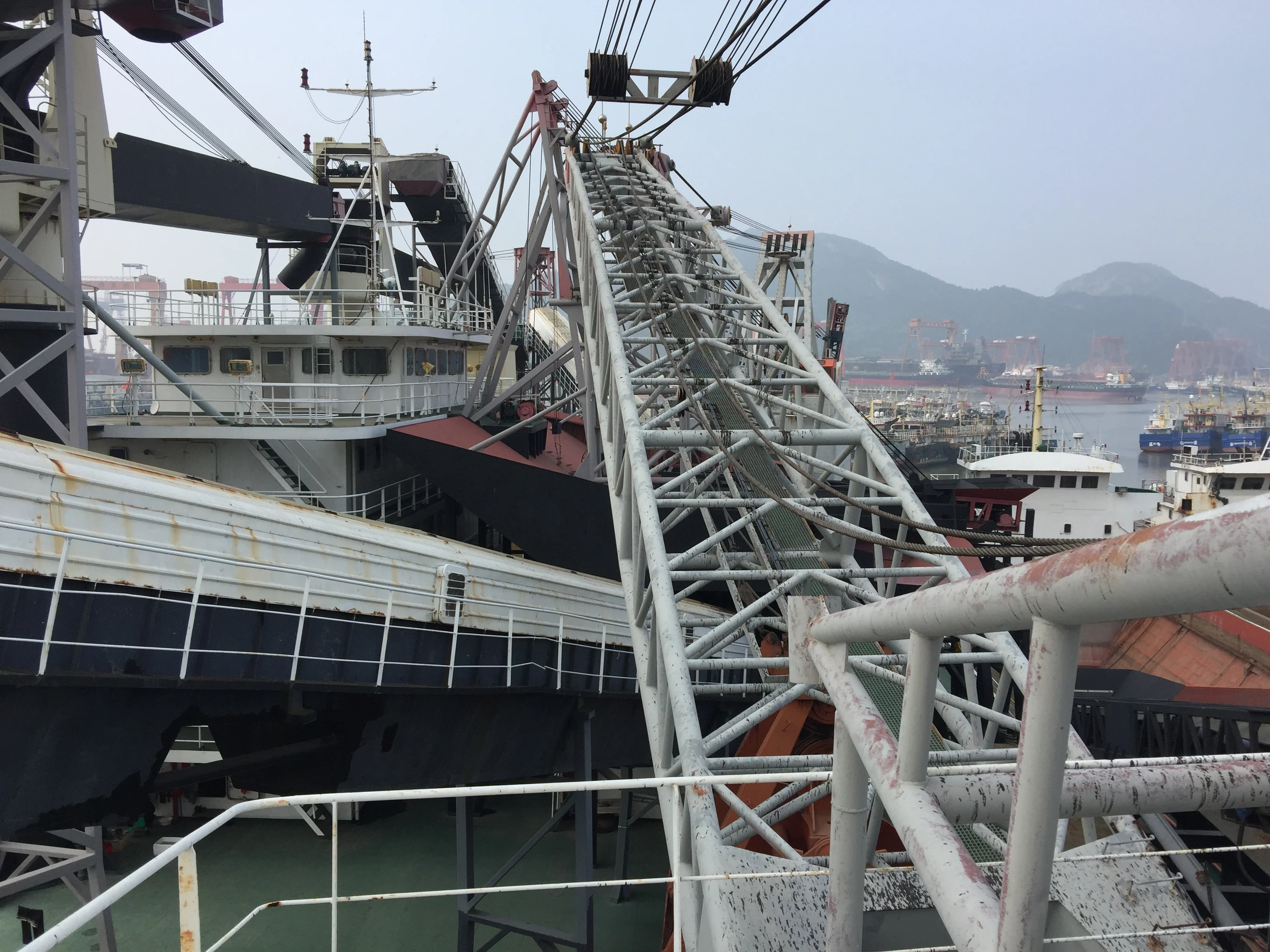 111 M cargo transfer barge Barge Boats Self Propelled Deck Cargo Barge For Sale