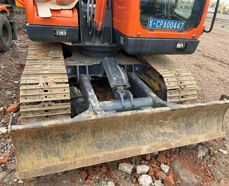 7 ton Korea made Wonderful quality 95% new used doosan dx75 excavator for sale