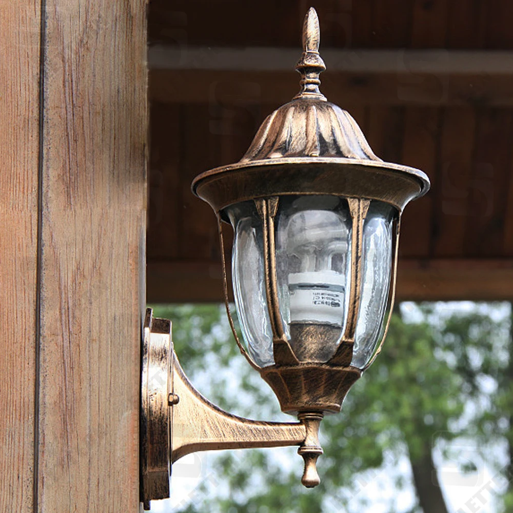 European Style Antique Garden Lights Used for Villa Garden Corridor Decoration Outdoor Light LED 220V 80 Aluminium Power on 85