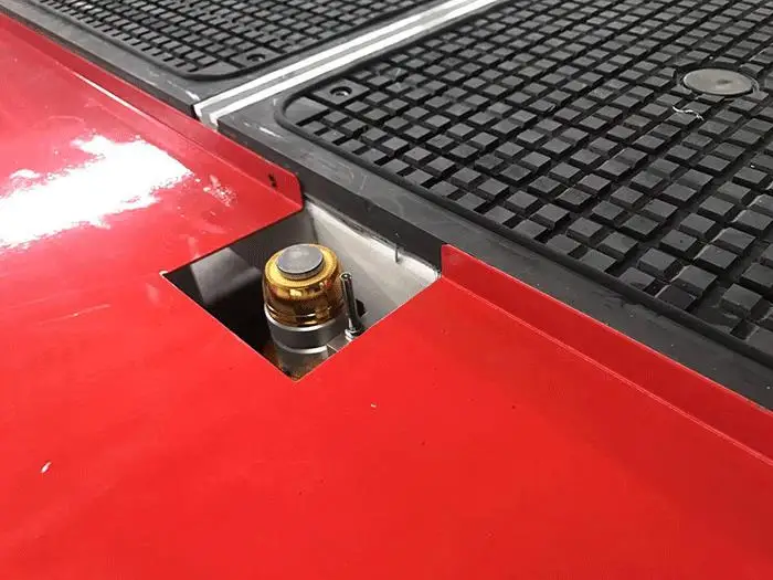 Китай экономичная модель машина для резки древесины/CNC набор деревянного машинного оборудования