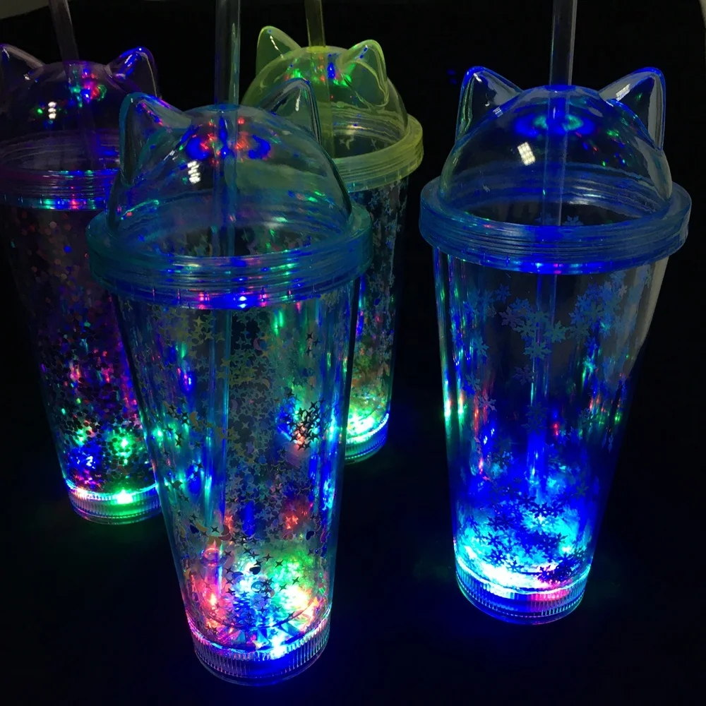High Quality Hard Large Led Light Disposable Double Wall Plastic Cup With Lid and Straw