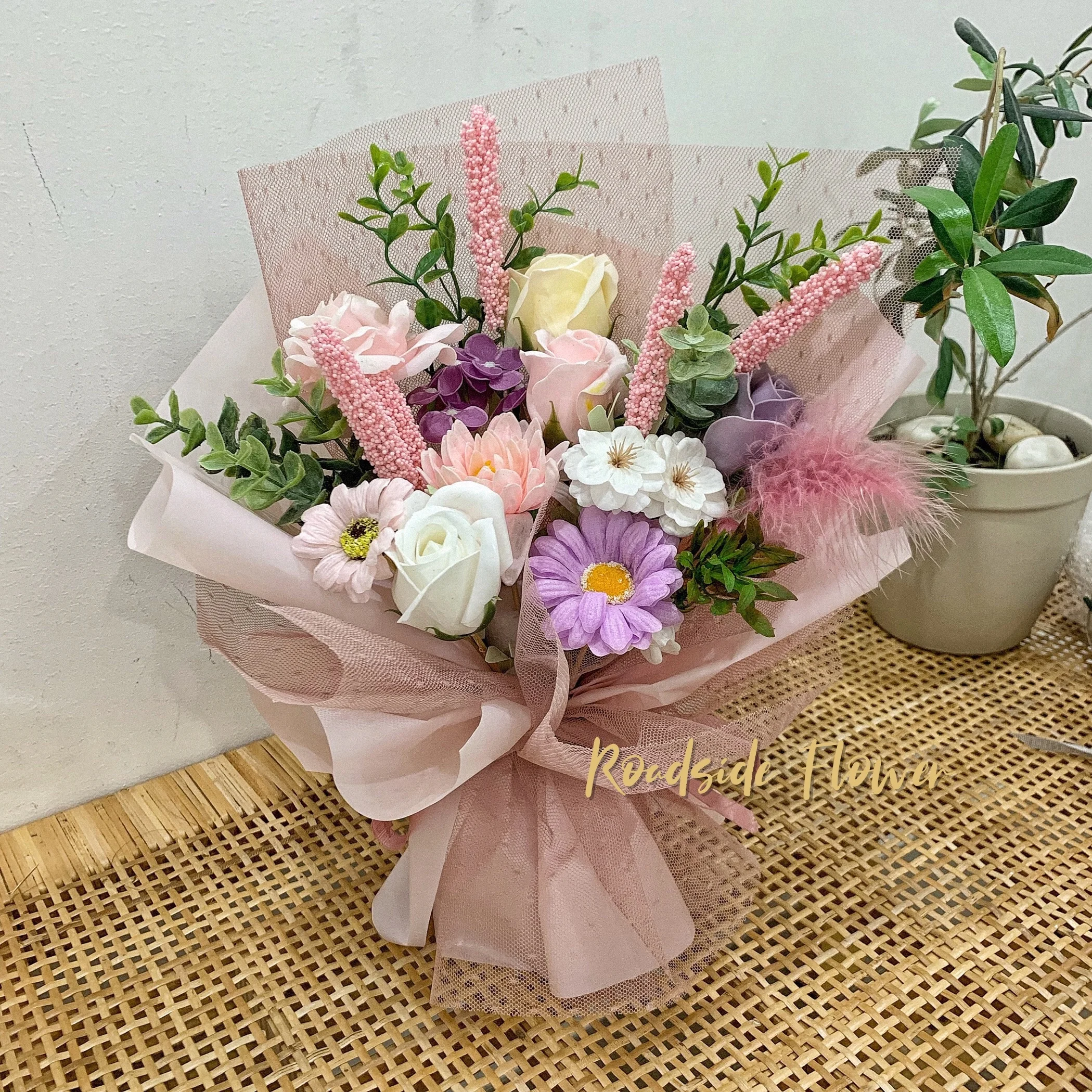 Artificial Lotus Home Wedding Christmas Decorations Chrysanthemum Scented Michelle Sea Aster Head Soap Flowers Bouquets