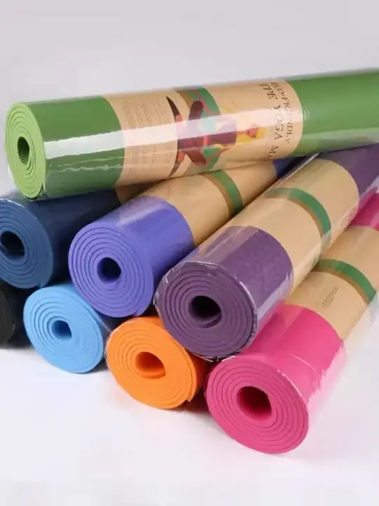 Shock-absorbing Sound-absorbing Non-slip Yoga Mat for Gyms and Families PVC