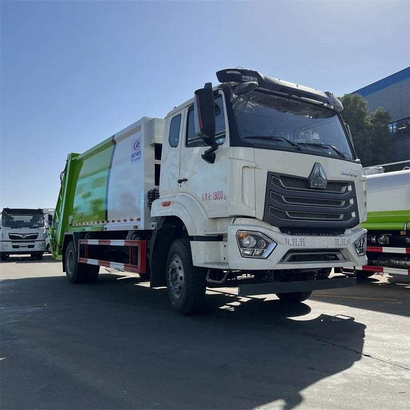 4X2 HOWO Garbage Compactor Front Load Garbage Container Truck