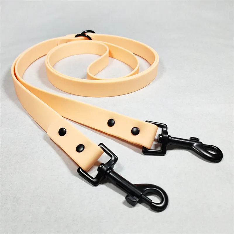 Wholesale Easy to Clean Hands Free Pet Leads Adjustable Heavy Duty Waterproof PVC Dog Leash With 2 hooks