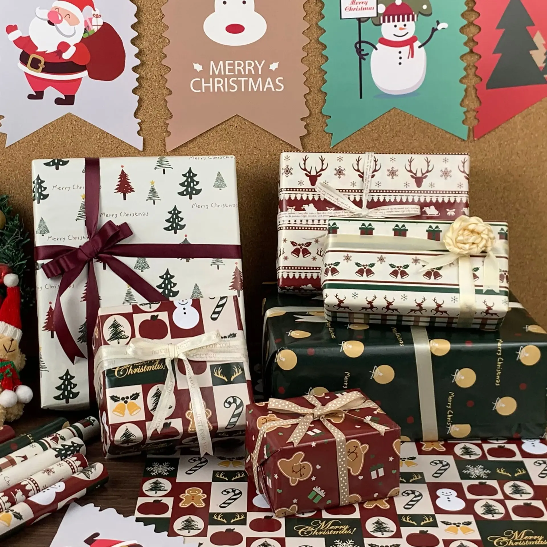 Wholesale 50x70cm christmas gift packaging paper custom new year holiday decoration wrapping tissue paper roll
