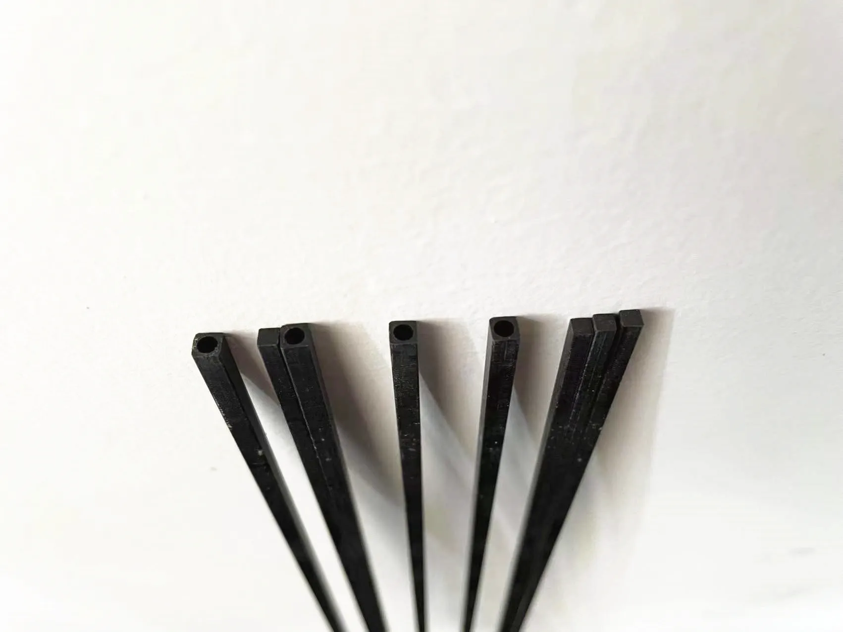 Manufacturer direct selling customization4,3,2,1.7,1.4mm carbon fiber square tube Carbon fiber tube