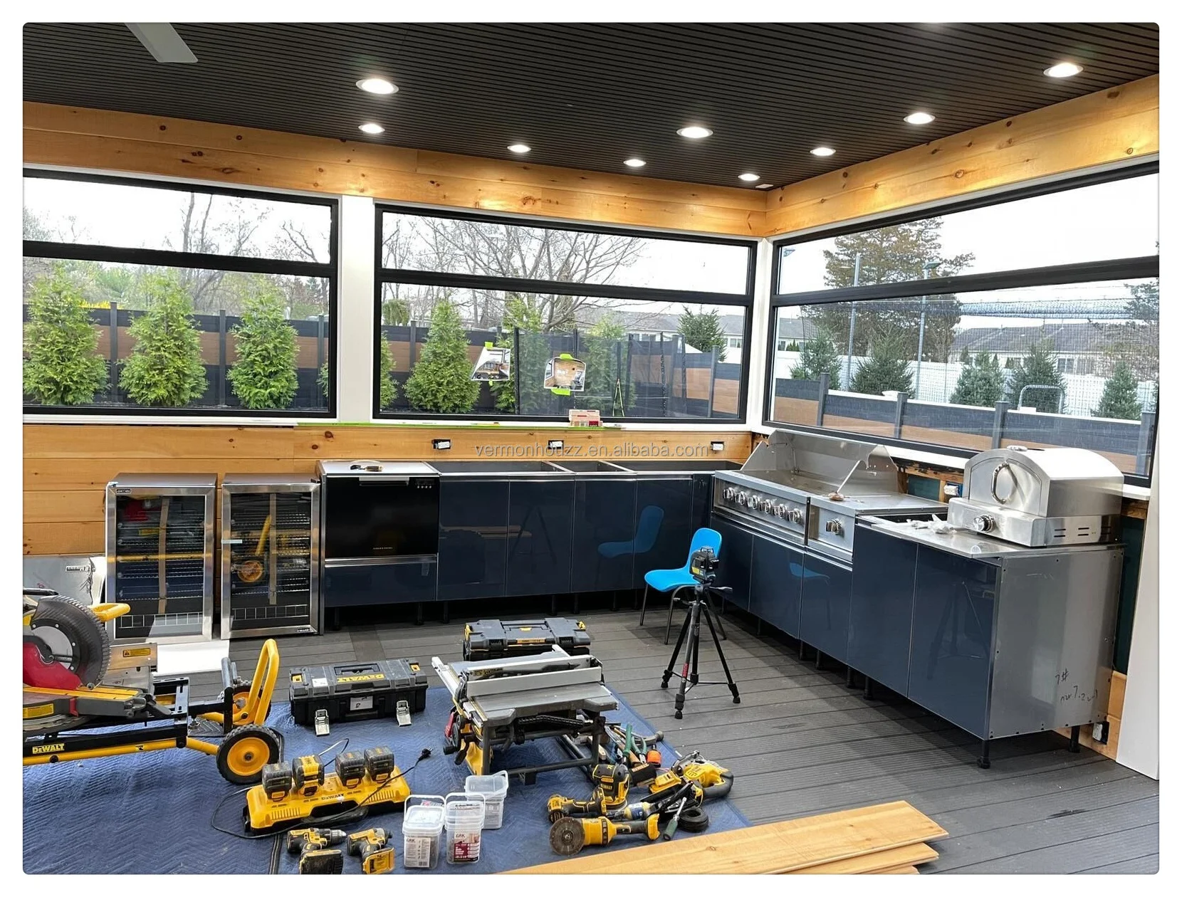 2021 Australian Outdoor Kitchen Cabinets Gas Grill Customized Outdoor Kitchen 304 Stainless Steel Outdoor Kitchen Cabinets