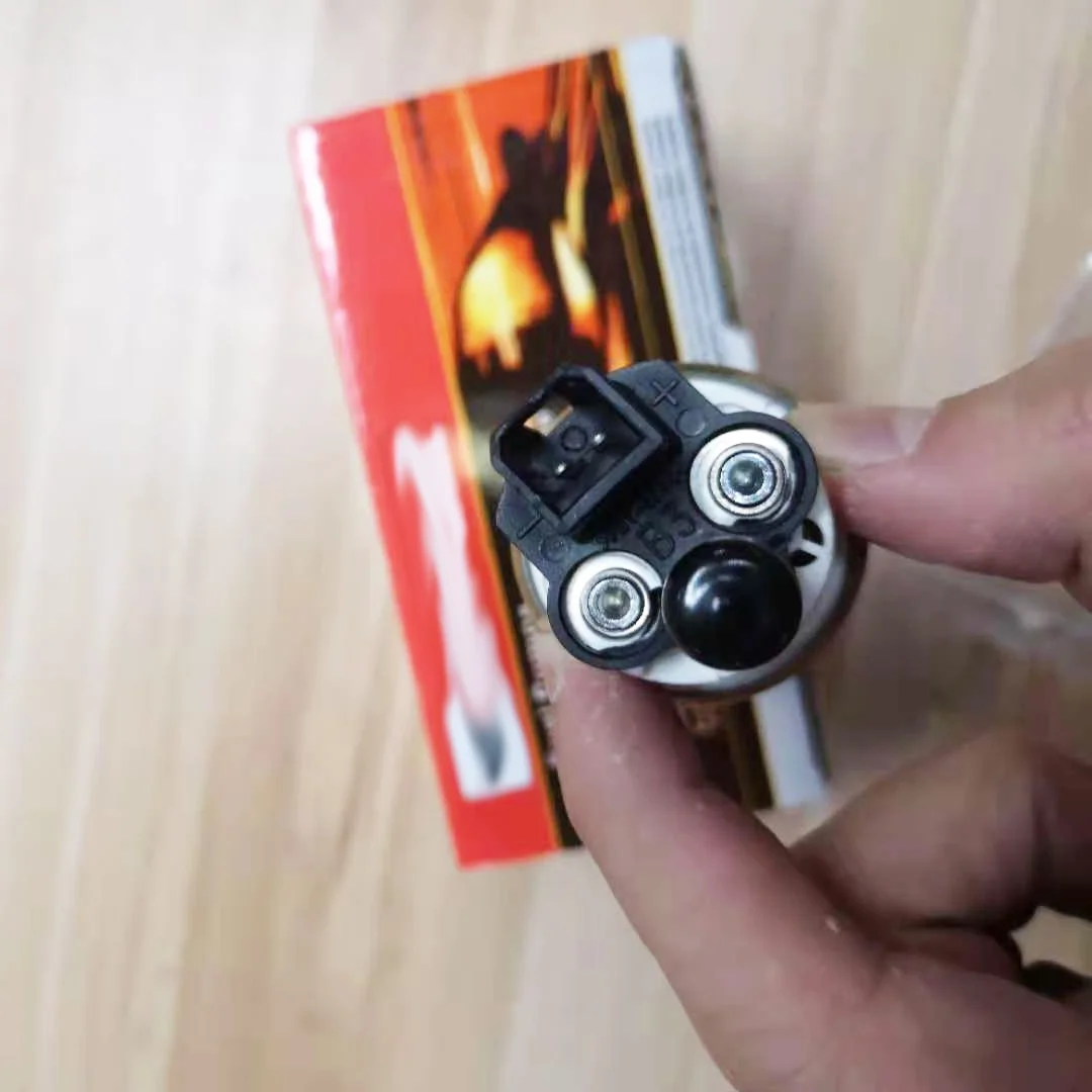 Bomba de Combustible Fuel pump For Ford Fx4 Fortaleza Triton 5.4 OEM 4X4U-9350-AA E2157 E2158