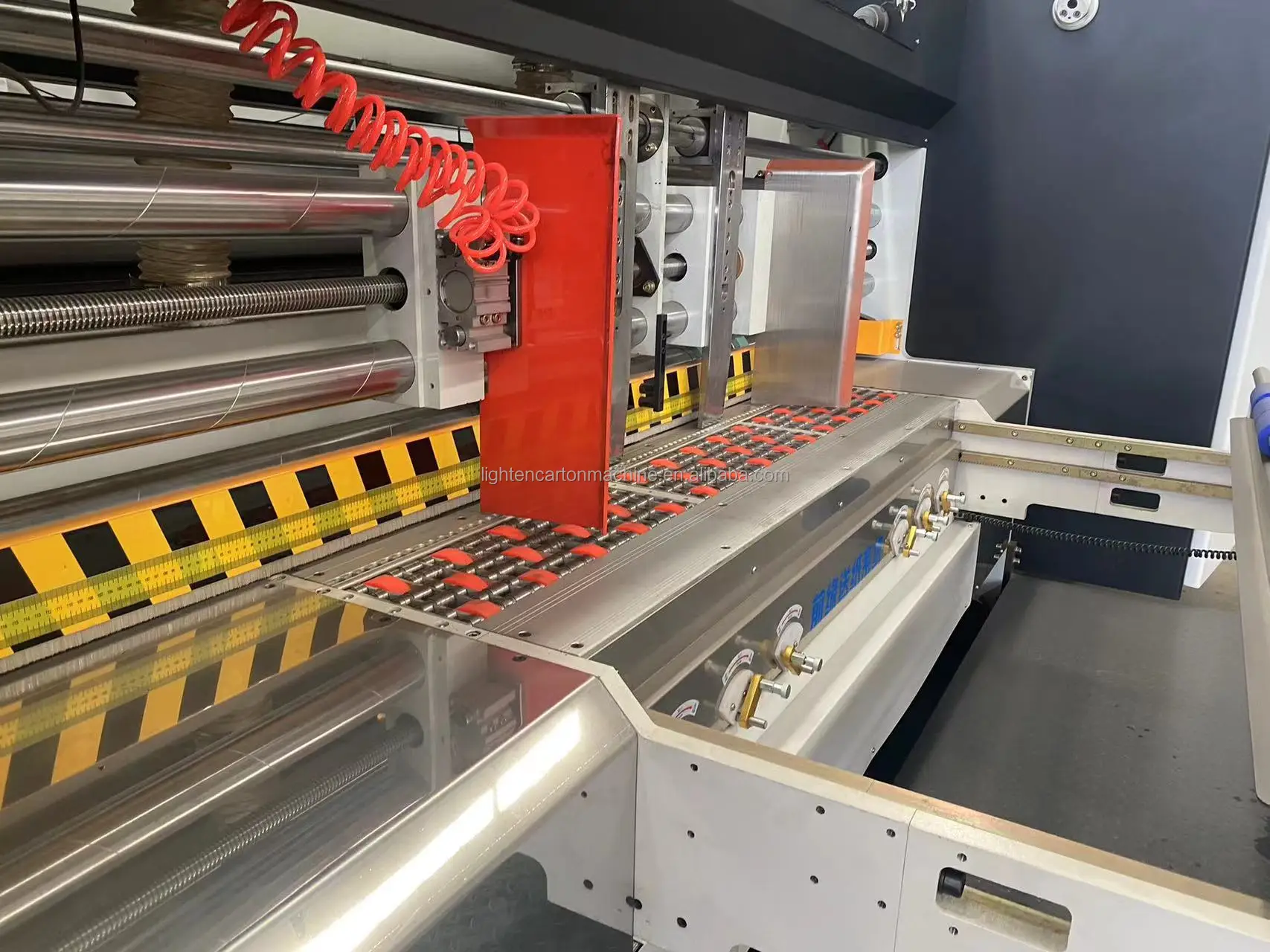 Fully Automatic Type Corrugated Cardboard Box Making Machine Printing Slotting Die Cutting Machine