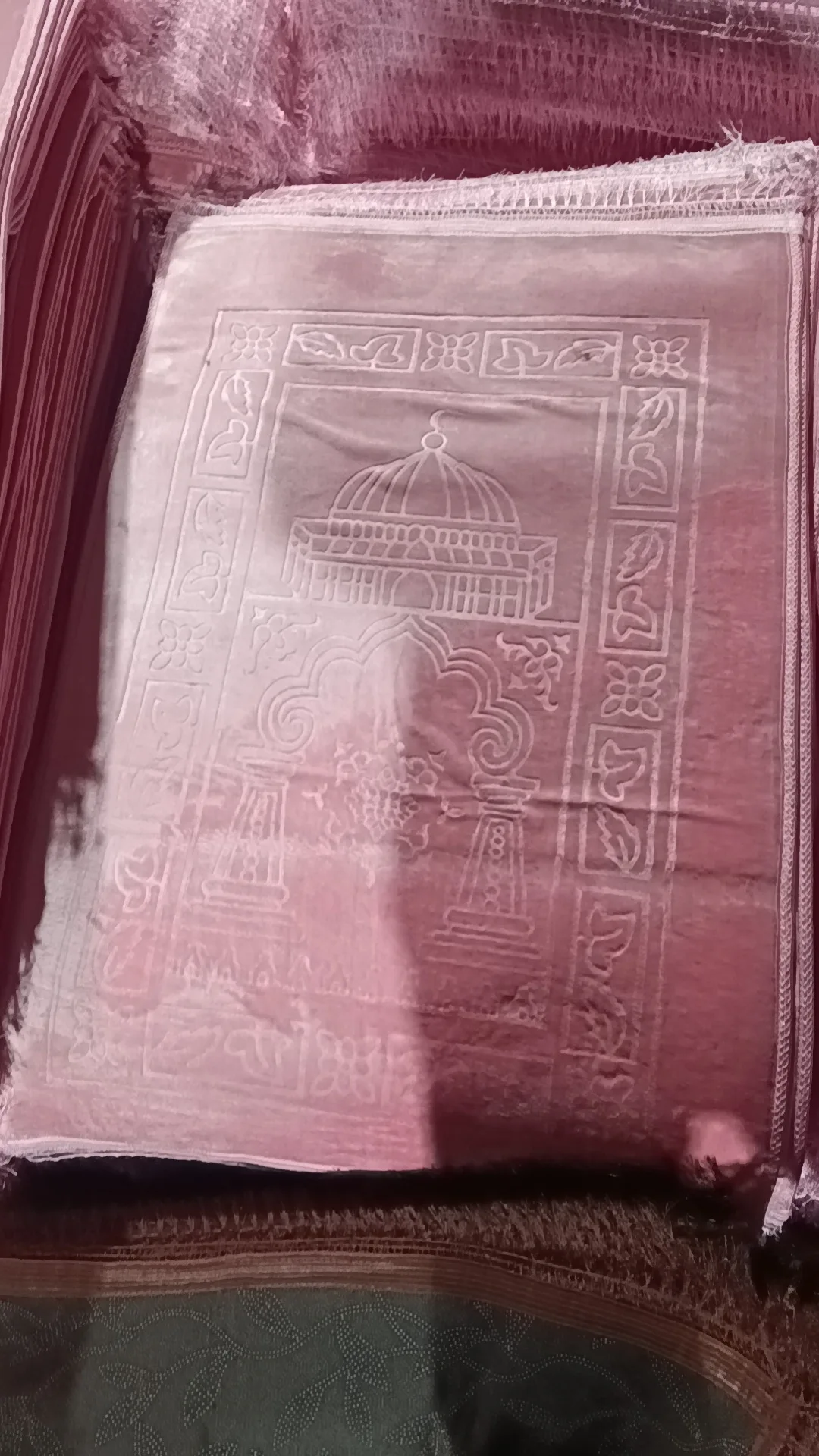 Very Soft Solid Color Prayer Mat Embossed Floor Mat Living Room Carpet Home Ethnic Style Prayer Mat Travel Prayer Carpet