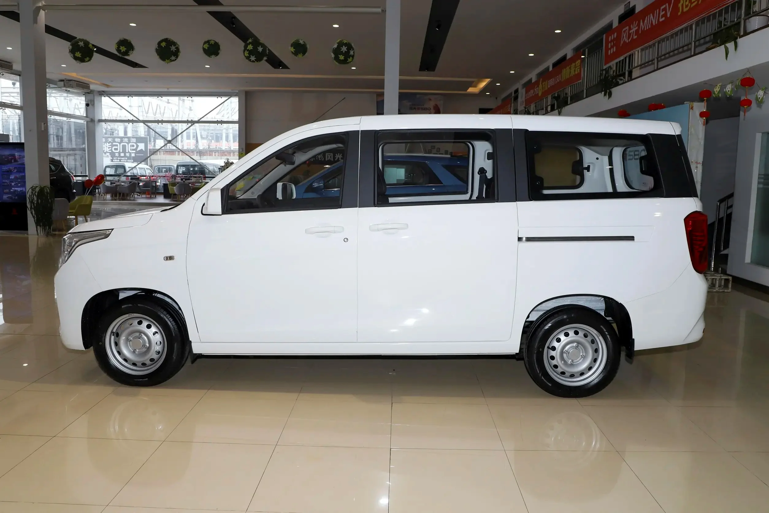 Latest 2022 Dongfeng Xiaokang Omnibus DFSK Fengguang 380 2seat Cargo Trucks 7/8seat Mini Van 1.5L 112hp L4 Gasoline MPV Cars