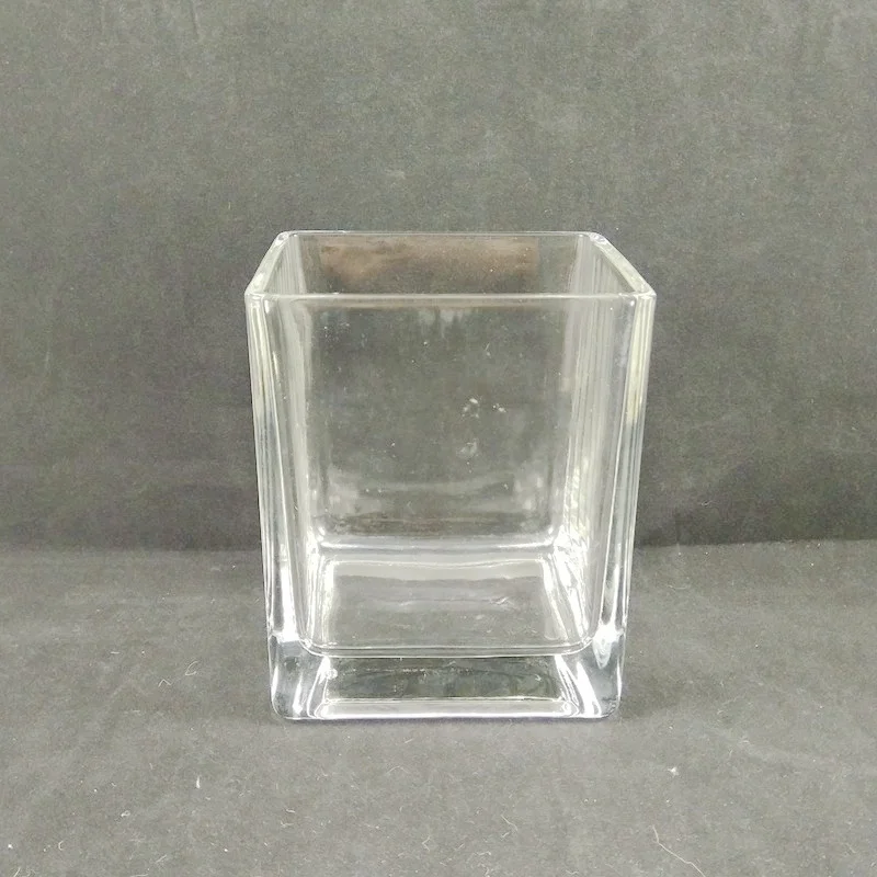 Supply New Stocked Square Glass Cube/Cube Glass Candle Holder/Cube Glass Tealight Holder for Xmas Holiday Indoor Decoration