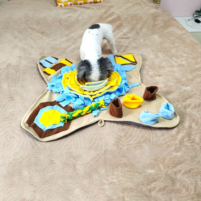 Cross-border e-commerce hot new pet toys cat sniffing puzzle companion sniffing dog odor play mat