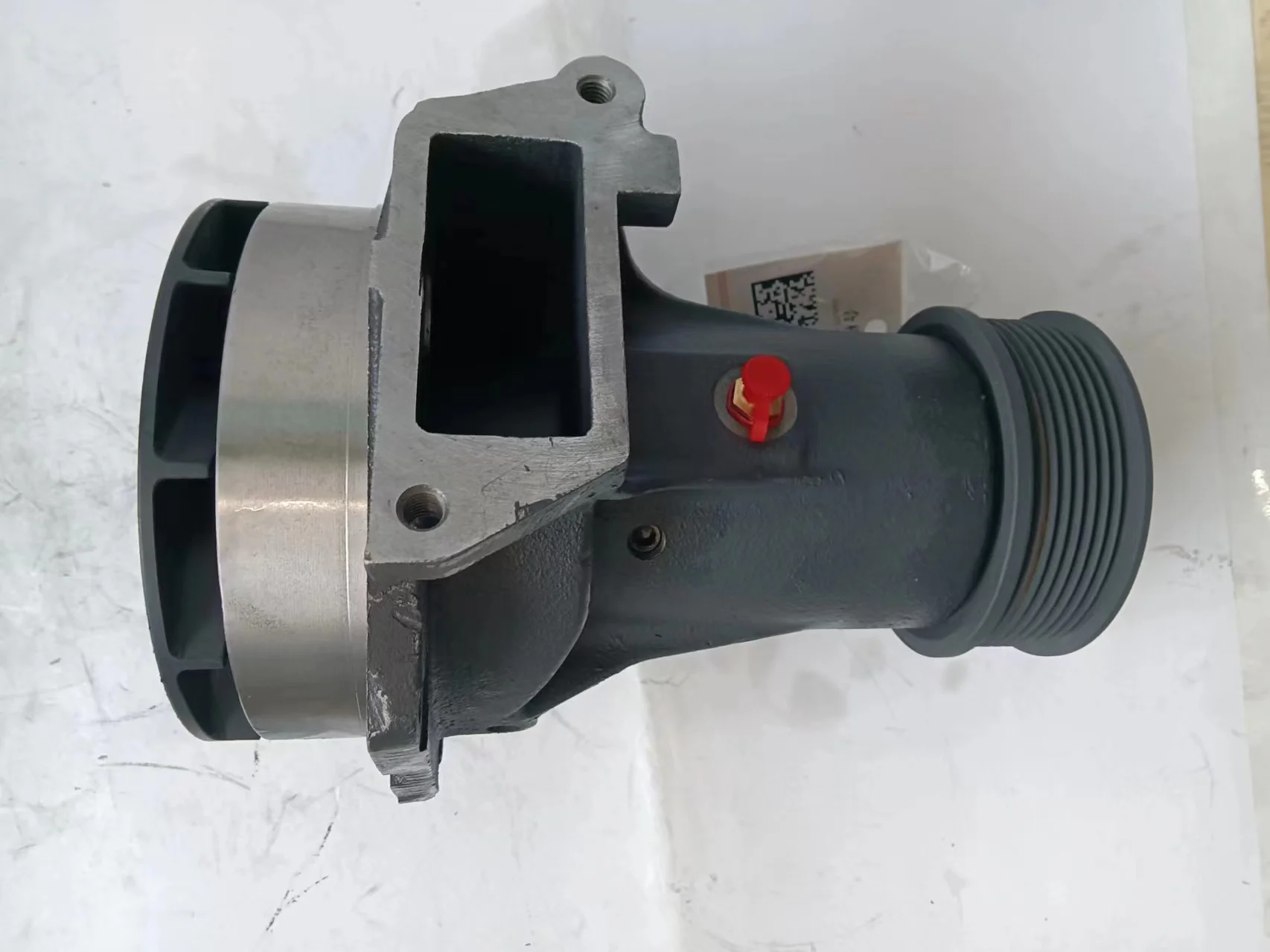 Weichai other truck diesel engine spare parts Water pump 1000712812 for sinotruck howo