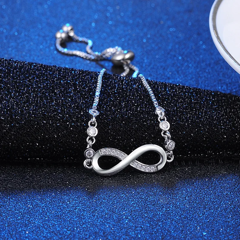 Wholesale Fashion Luxury Adjustable Diamond Number 8 Alloy Elegant Bracelet For Women Jewelry