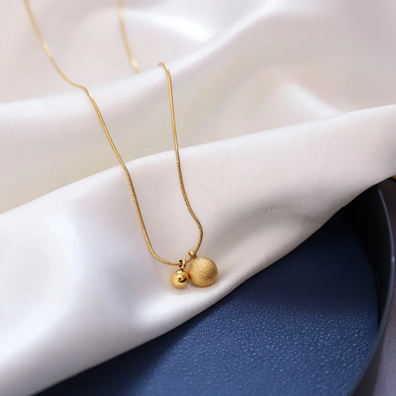 Korean Style Titanium Steel 2023 New Ins Cold Gold Two Frosted Solid Ball Necklace Clavicle Chain Jewelry