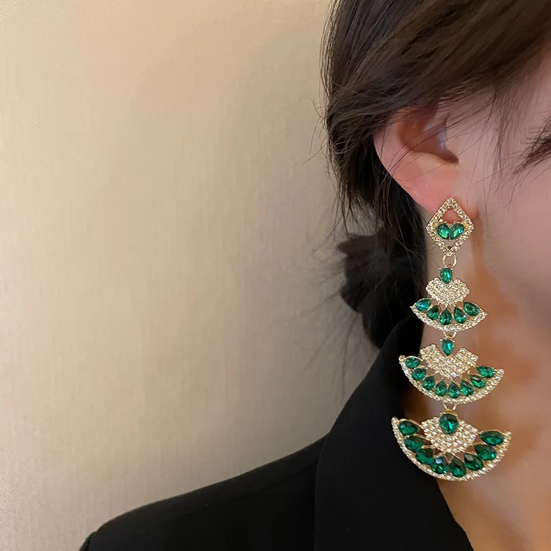 925 Silver Needle Set Diamond Crystal Fan long Earrings Fashion Palace Style Design Earrings for Women