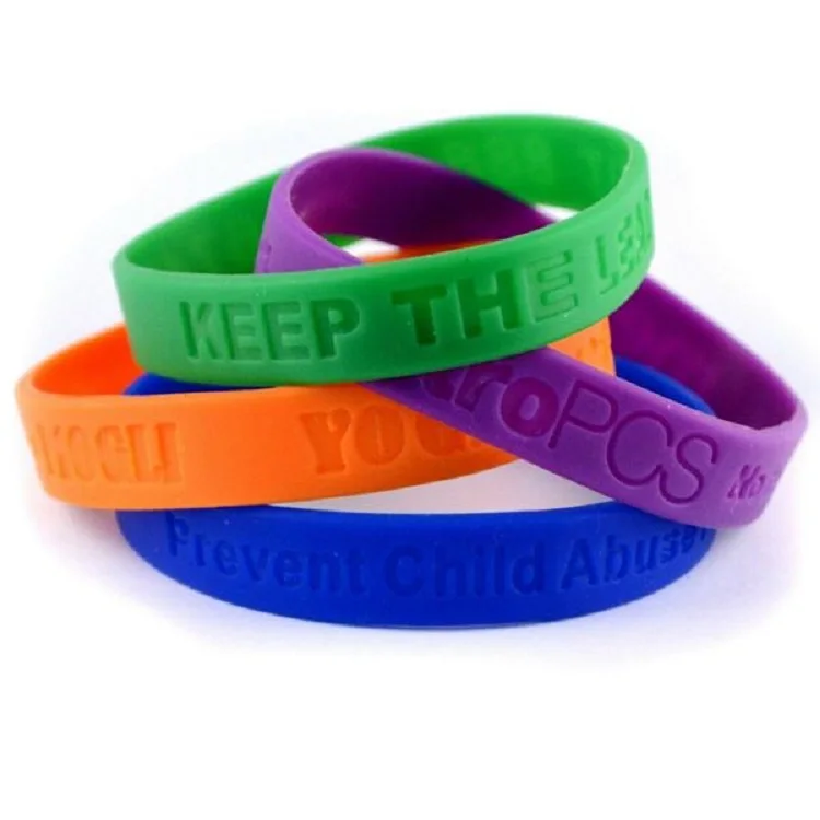 cute design silicon wristband/bracelet with high quality