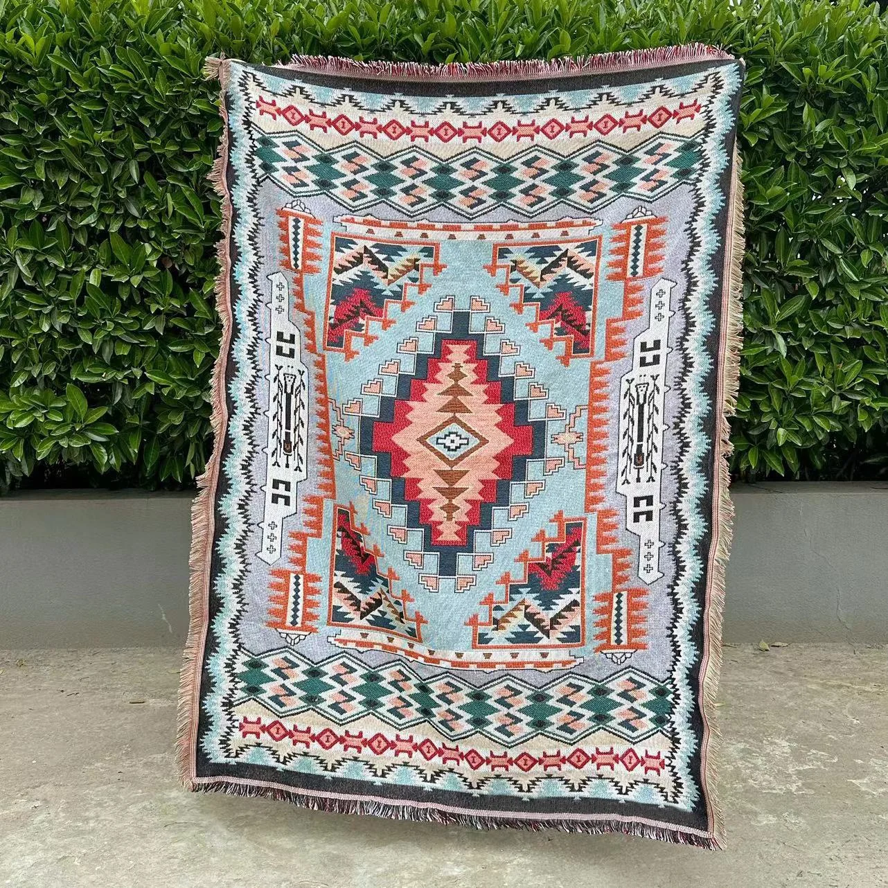New  Polyester Warm Solid Woven  Vintage Tapestry Colorful Boho Fantasy Rug Custom Jacquard Blanket