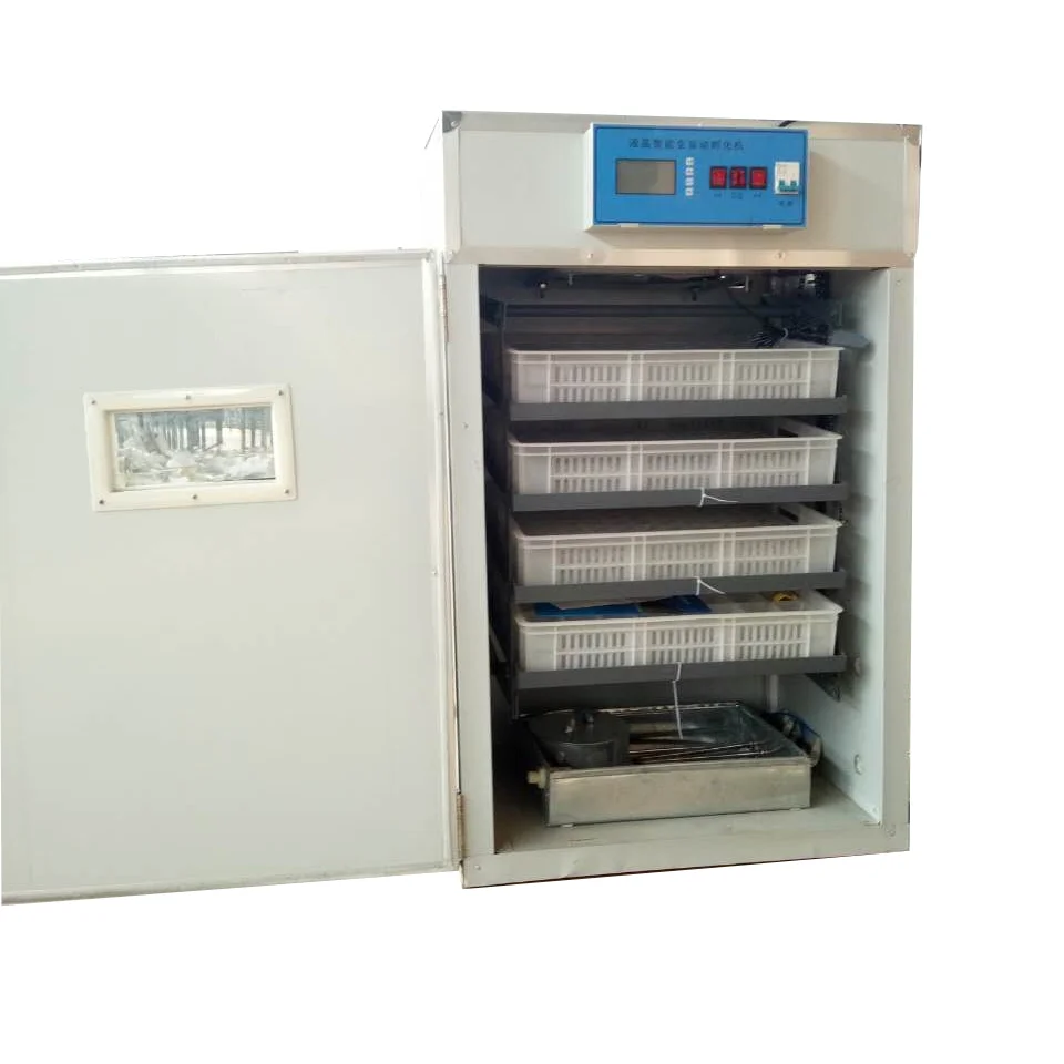 Automatic temperature control and precise hatching of eggs