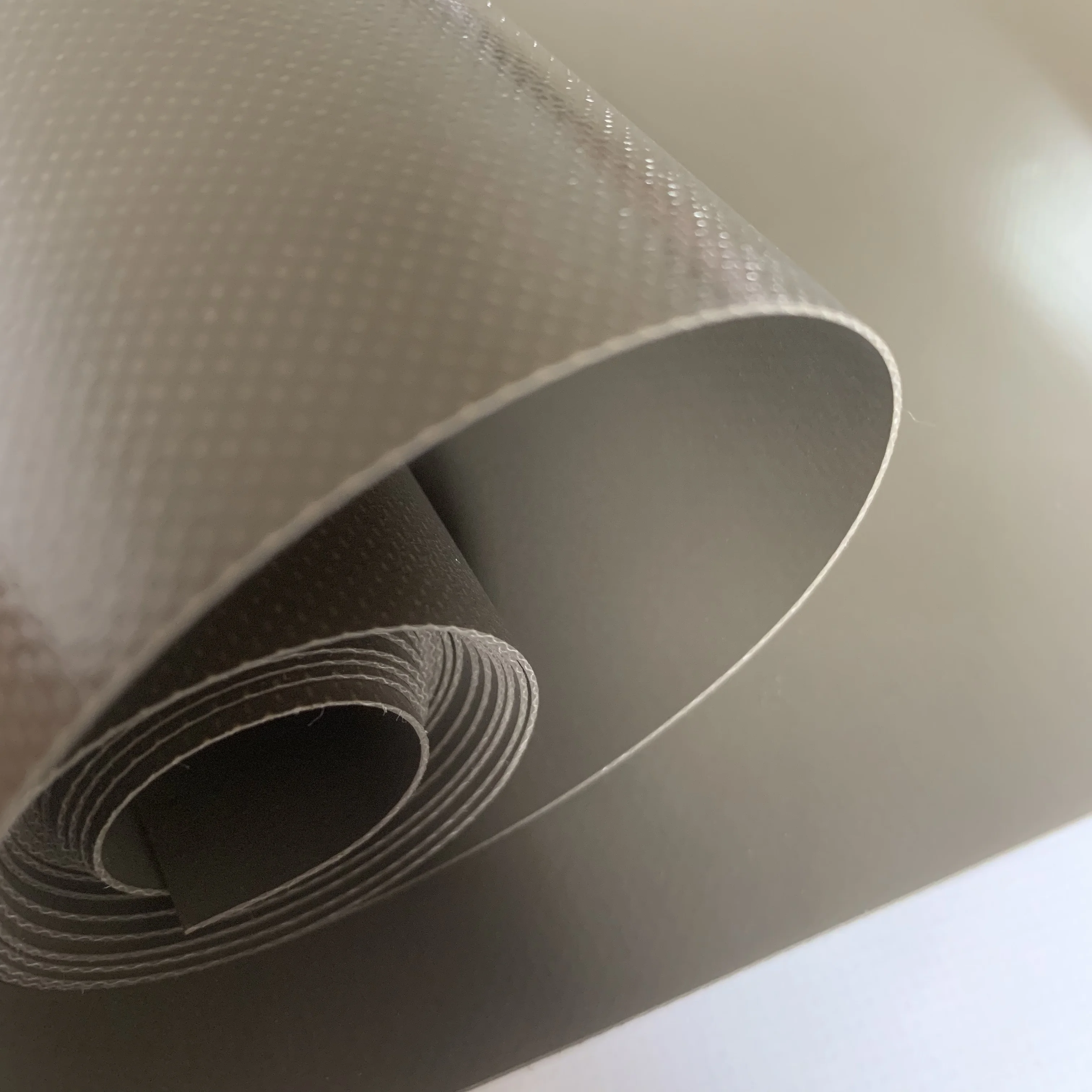 
650gsm 1000D waterproof knife coated PVC tarpaulin fabric for truck cover 