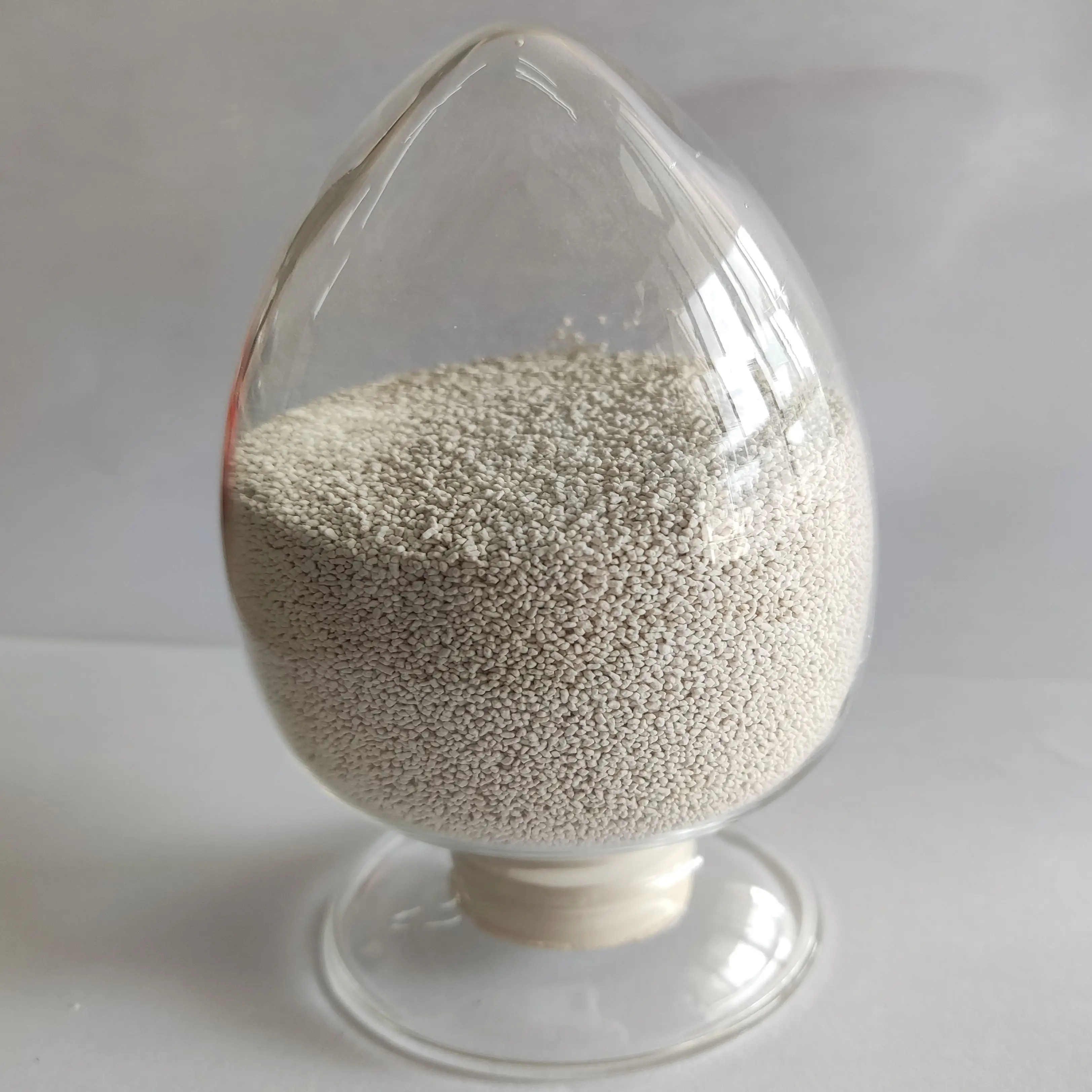 Xylanase Granule Degrades Xylan Releasing Prebiotics Premium Feed Additive in Livestock and Poultry