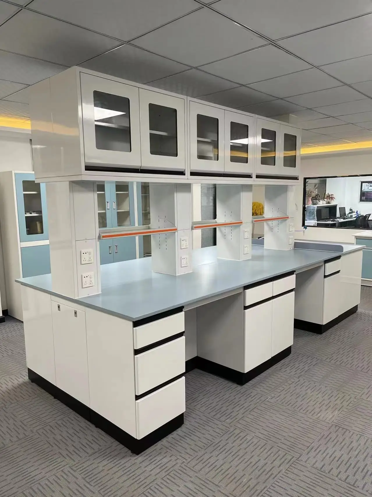 High Tech Performance Epoxy Resin Powder Coated Blue Lab Furniture Chemical Corrosion School Computer Bench Calibration Casework