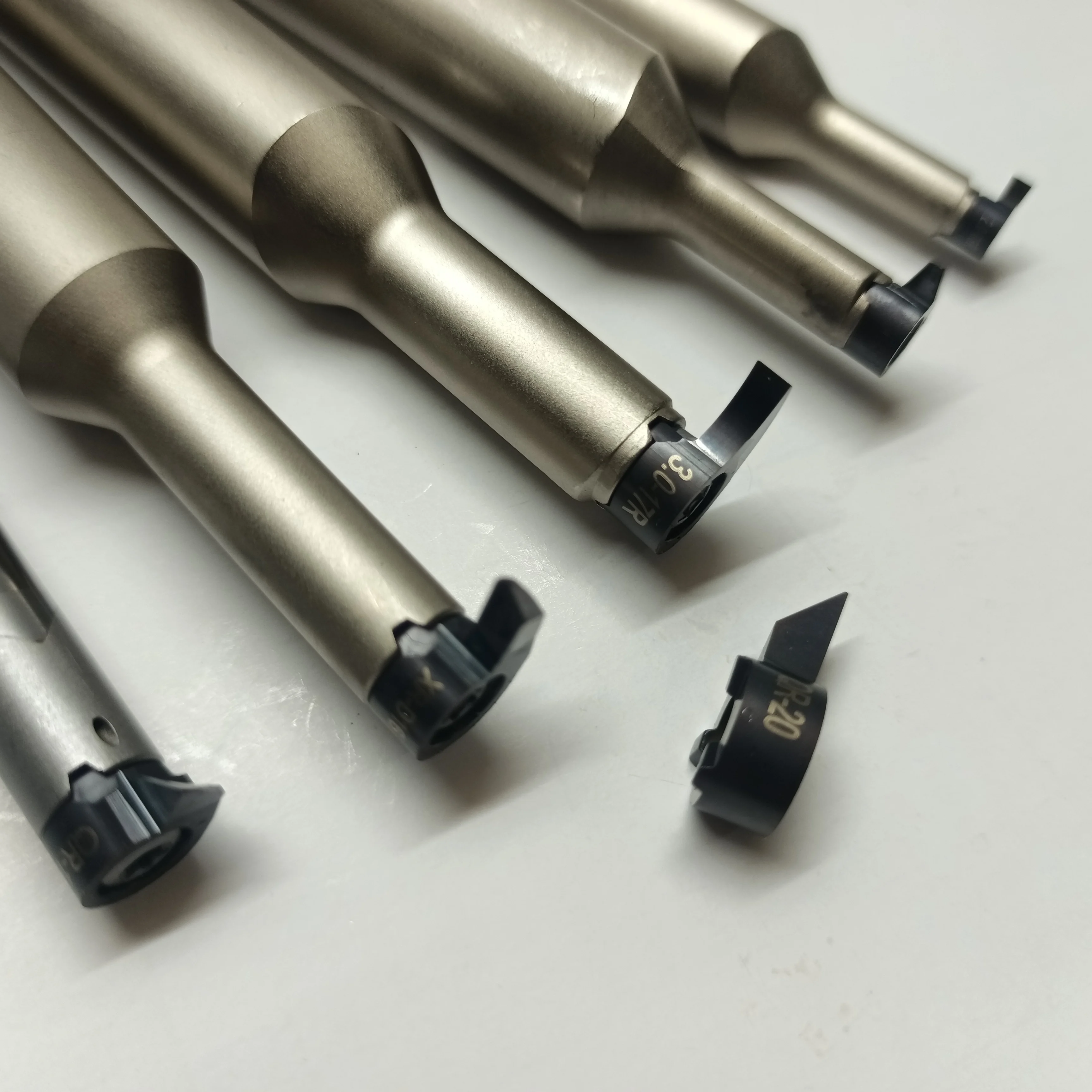 Millining Cutter with Back Turning Feature for Steel Use