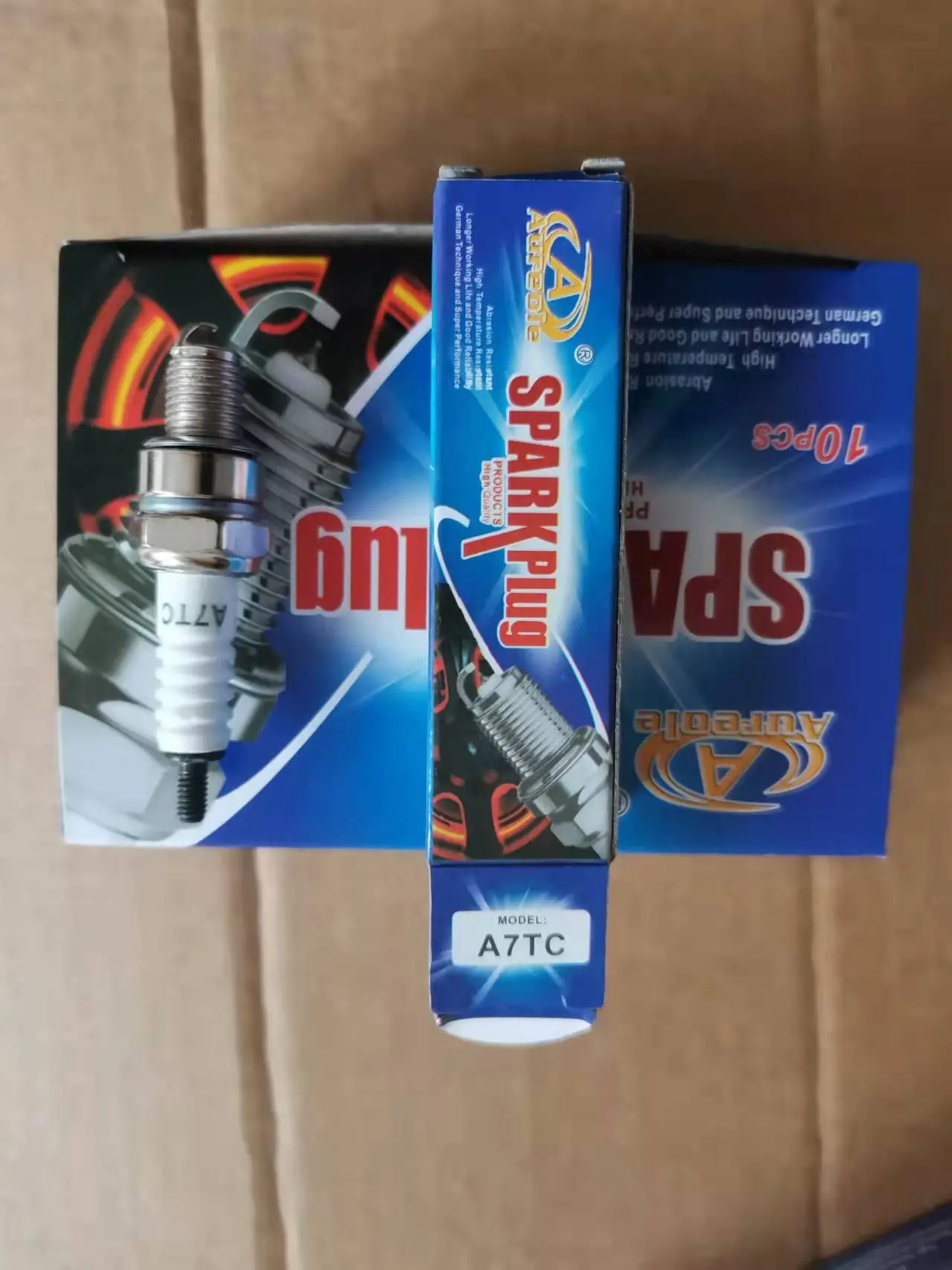 SPARK PLUG Ceramic Motorcycle Engine a7tcspark plugCheap Spark Plug Made in China c7hsaFactory price direct  quality plu