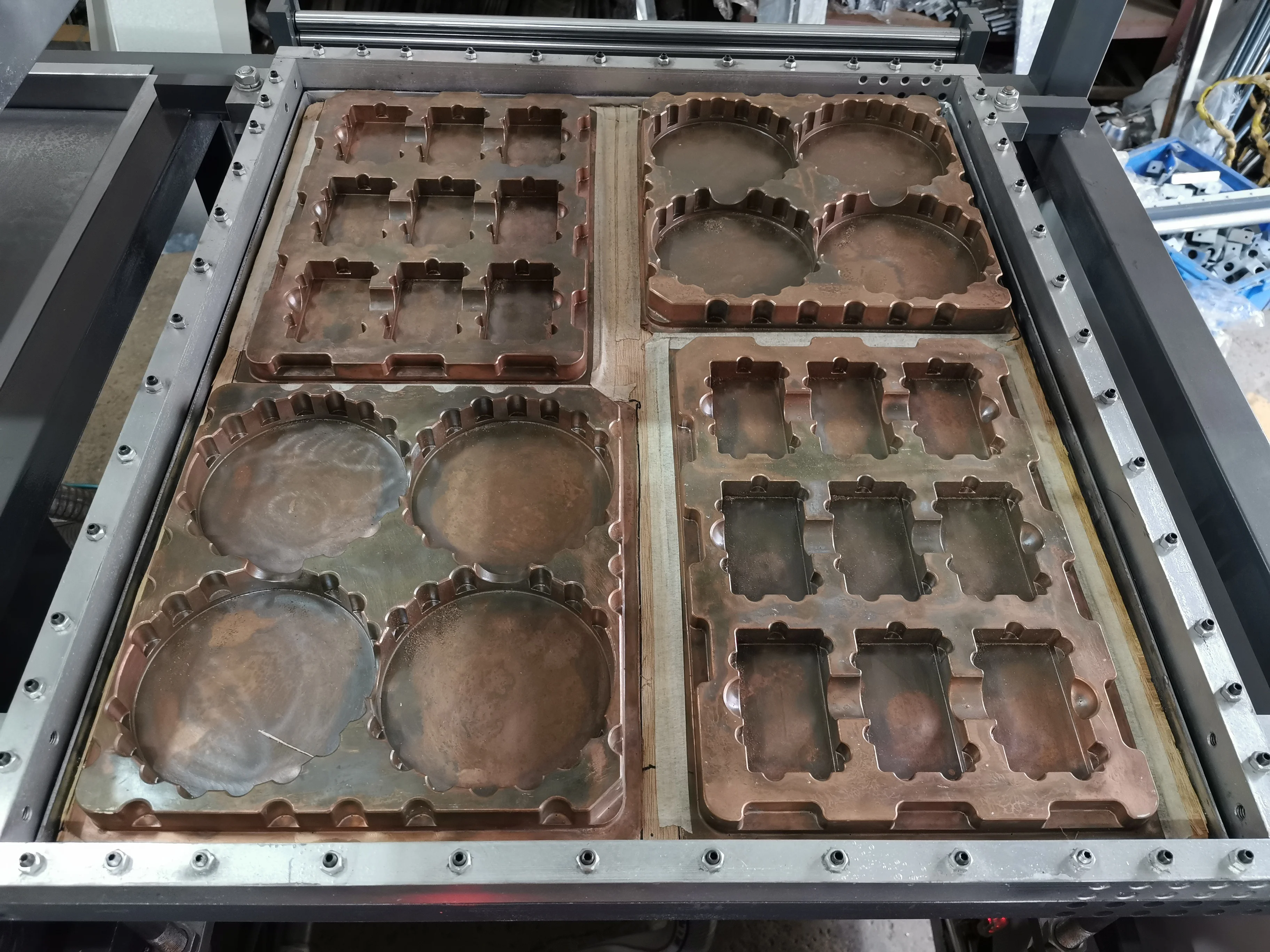 Take away food plate two tables thermocol forming machine for sale