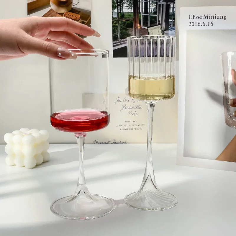 Creative vertical stripes borosilicate red wine glass whiskey cocktail glass long stem champagne flute glass
