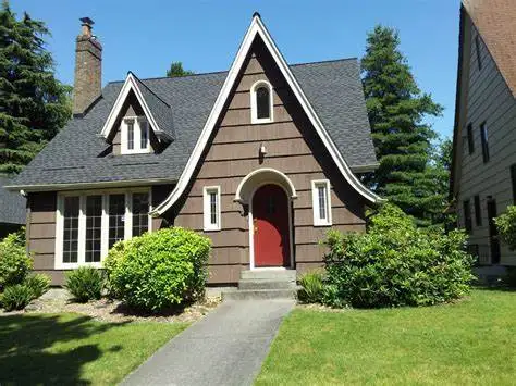 Luxury modern design Steel structure villa 5 bedroom prefab house