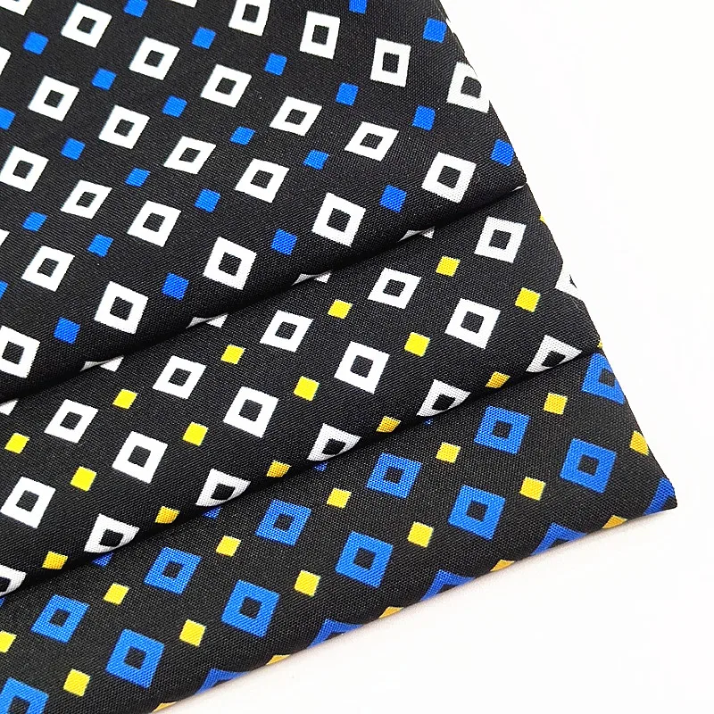Single-sided Printing Fashion Comfortable Warm Skin Friendly Flannel Fabric Can Be Made Bed Sheet Mattress