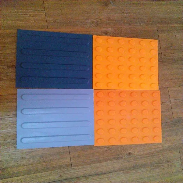 The Manufacturer Supplies 300*300 Blind Tile And Platform Ground Blind Brick