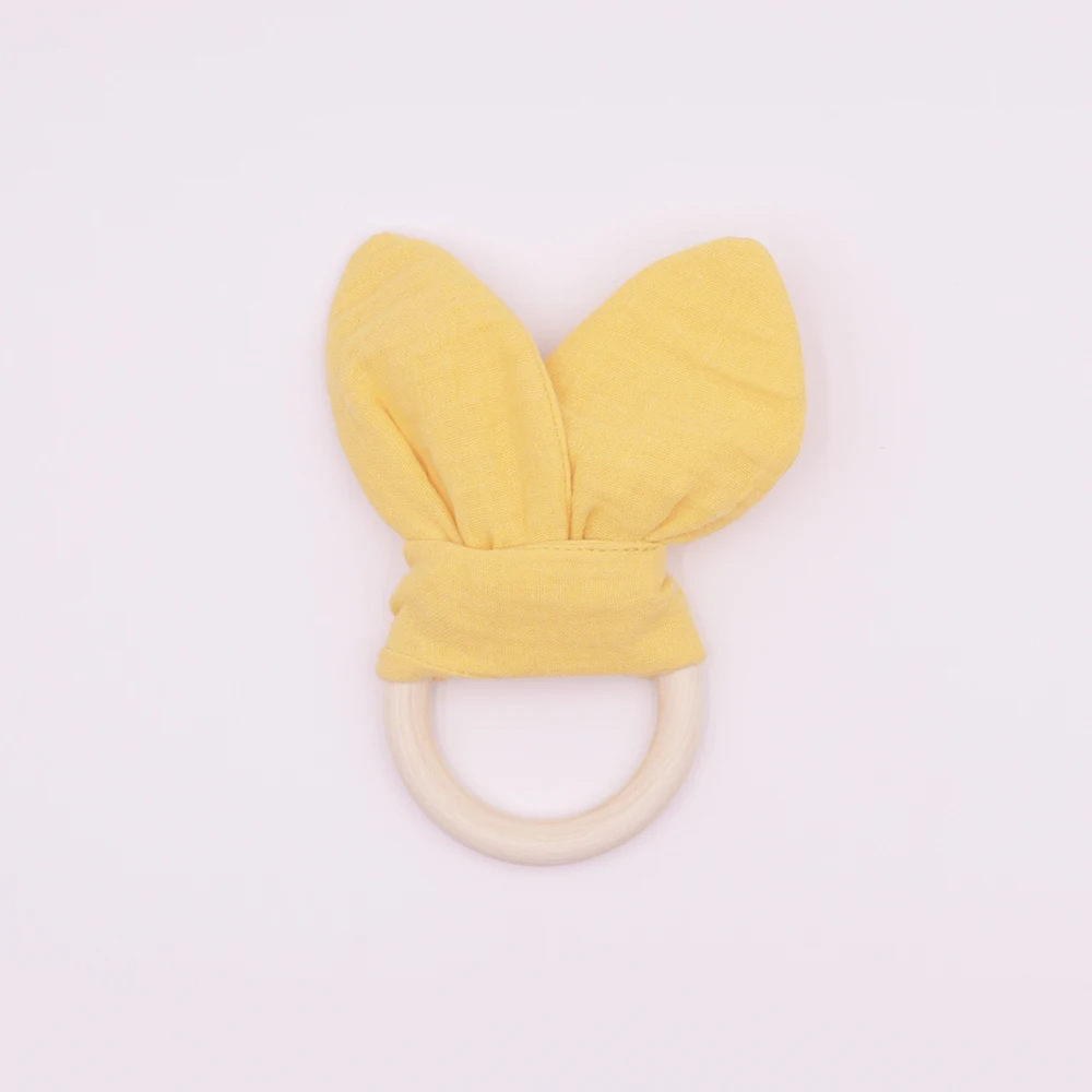 Handmade Yarn Craft Crocheted Amigurumi Bear Animal Design Music Box for pull with Baby Beech Teeth Wooden Ring