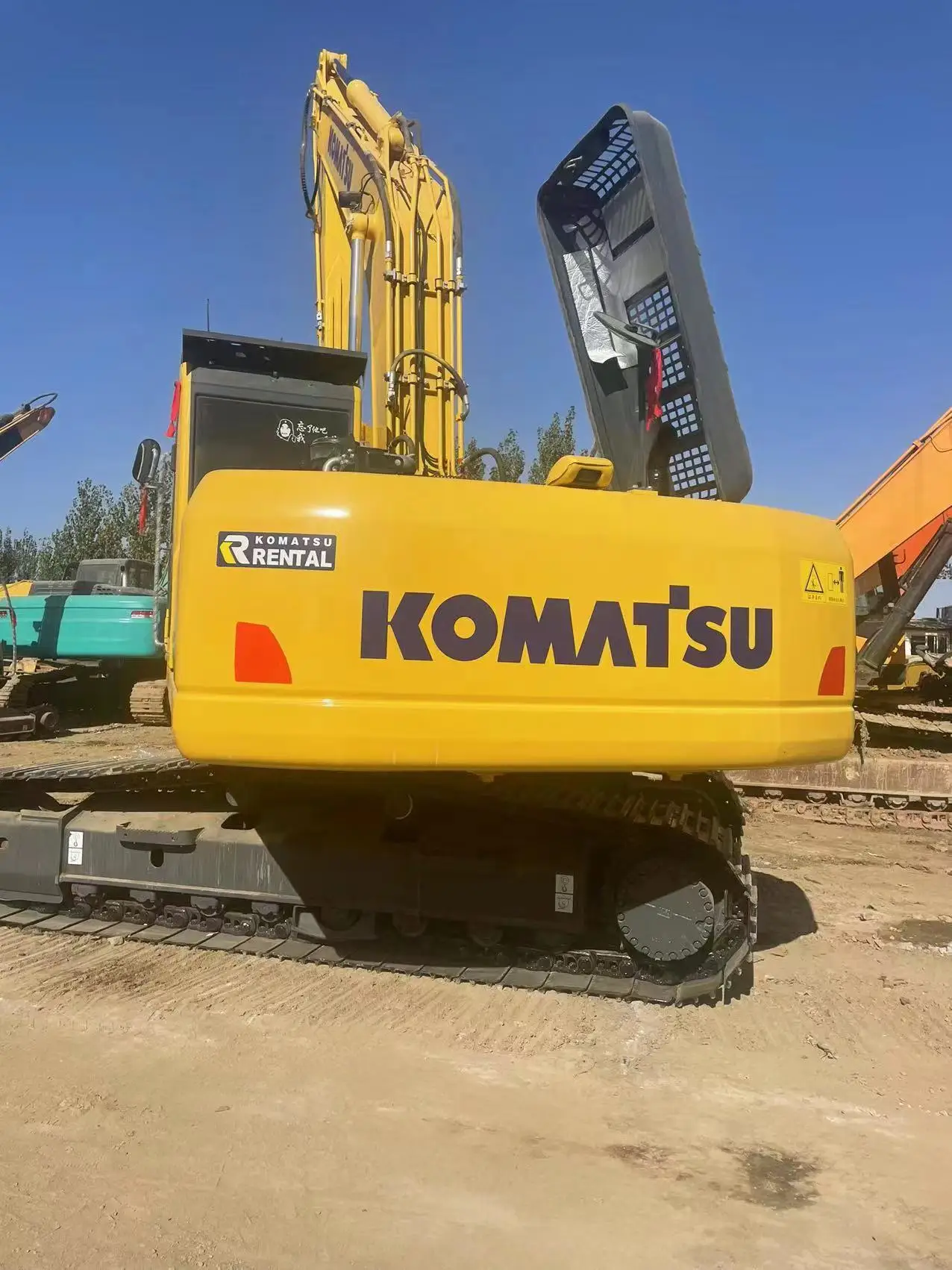 Original Japan Used Excavator Komatsu PC210LC Wider Track Excavator Komatsu 21 tons Large Heavy Construction Machine for Sale