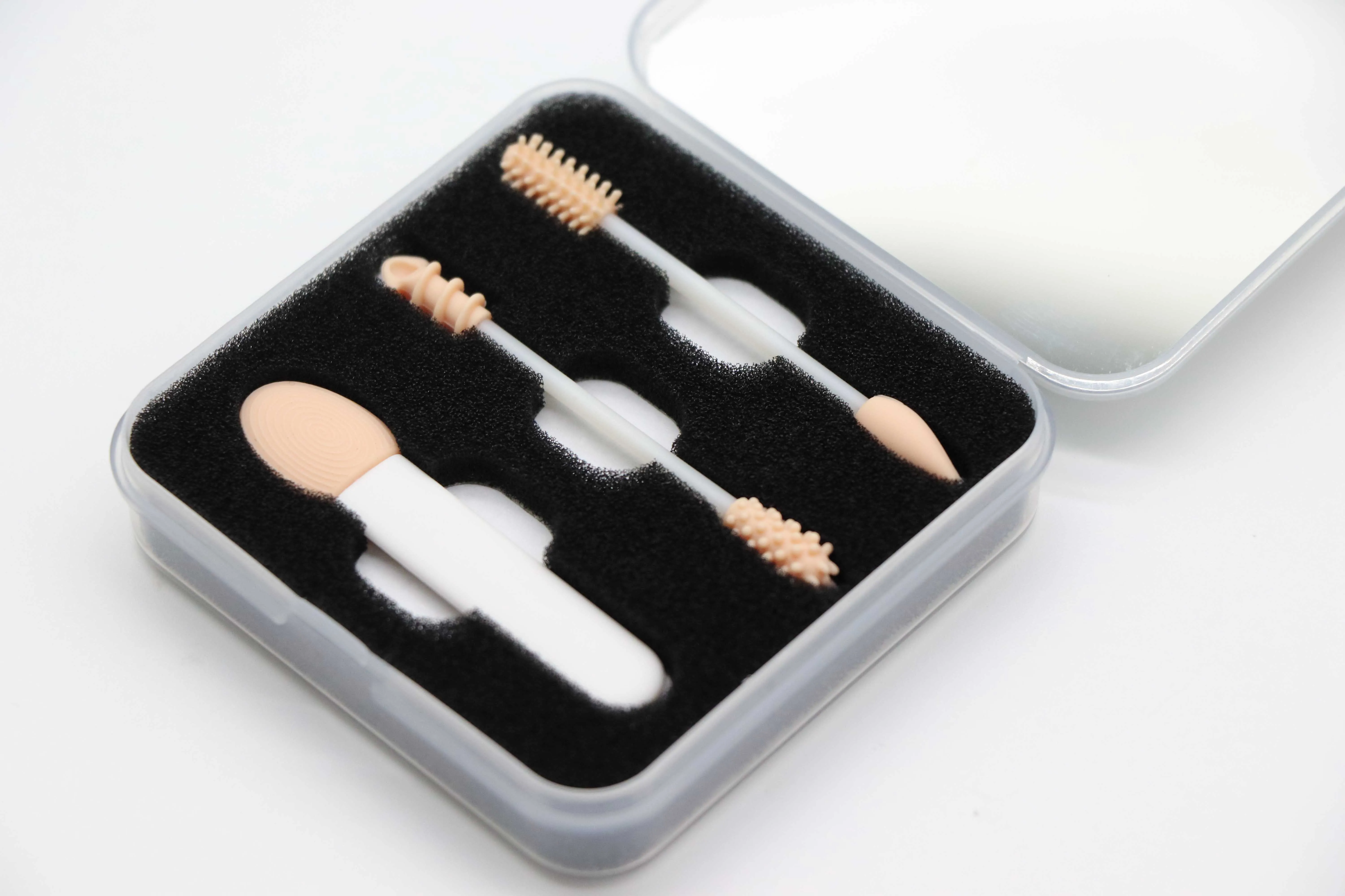 Wholesale High Quality Color Cotton Swab Storage Box Cotton Swabs Silicone