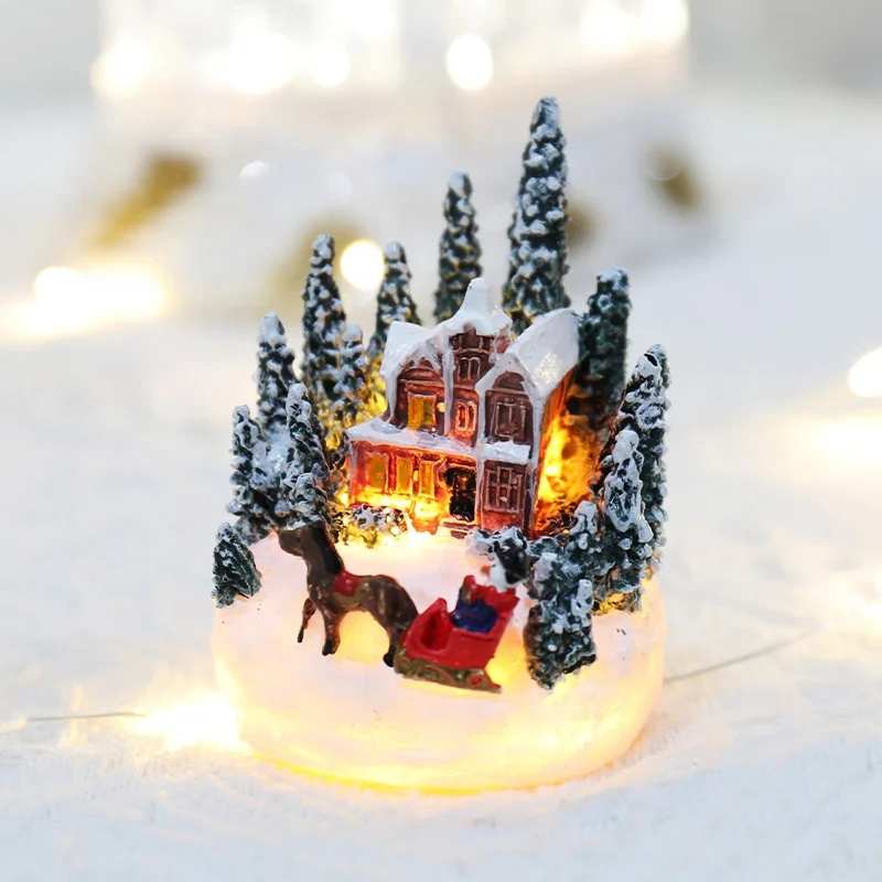 Kanlong LED Christmas decorations Resin house Light up Christmas micro-landscape  small house for christmas decor